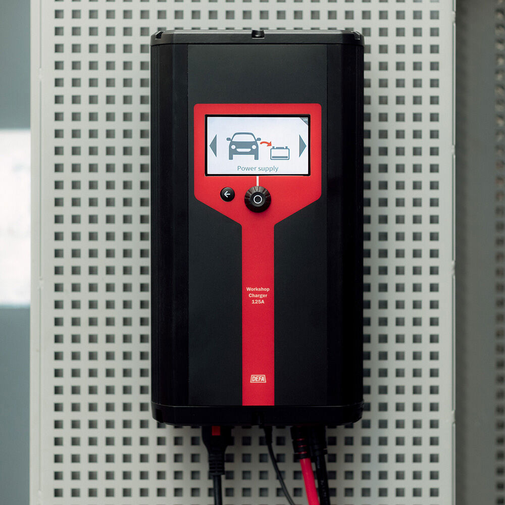 Laddare 12V/24V Defa 125A